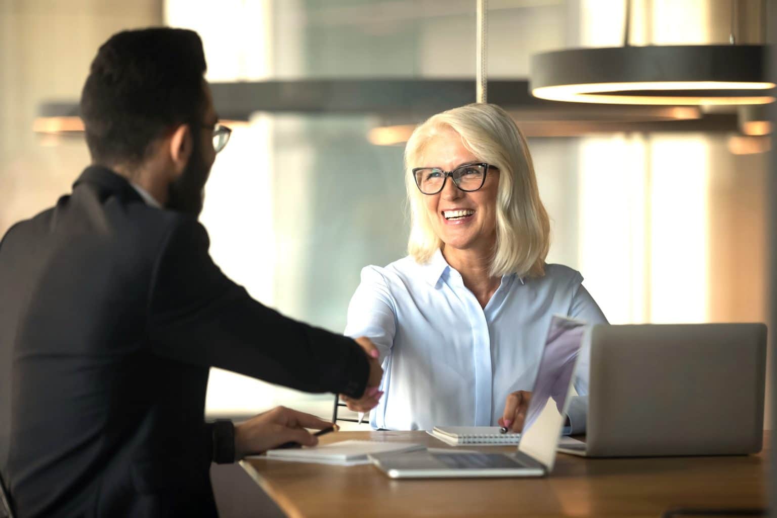 Idosos No Mercado De Trabalho: Entenda A Importância