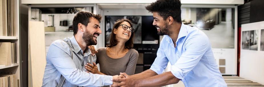 Como contratar vendedores: confira 7 dicas!